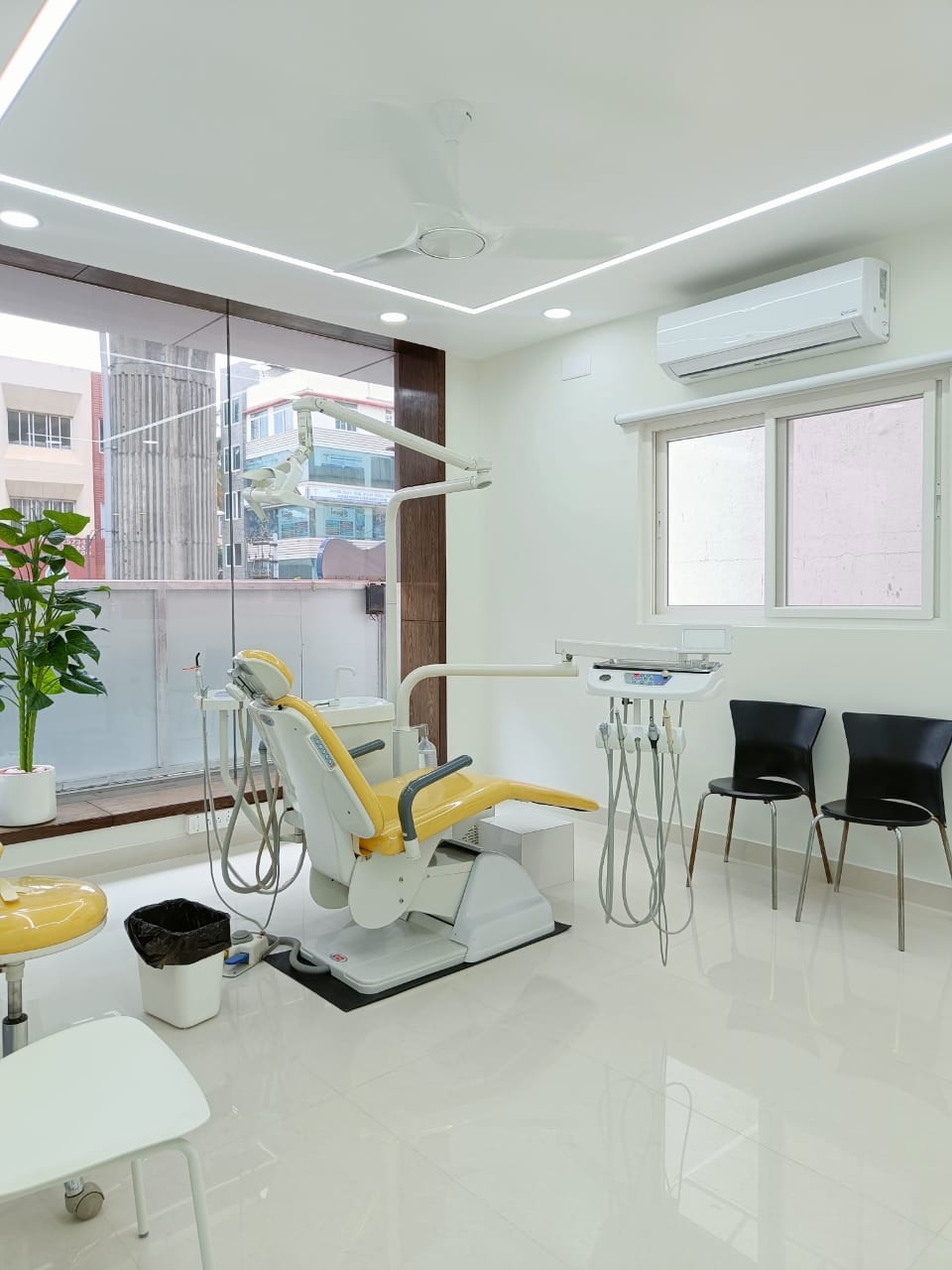 A bright treatment suite
