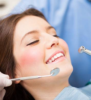 Dental visits and epilepsy: sharing your medical history — original treatment illustration
